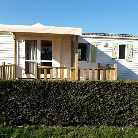 Camping Le Picard Tournieres Buitenkant foto
